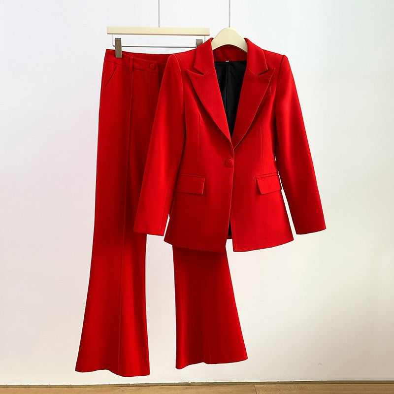 SLEEK POWER SUIT