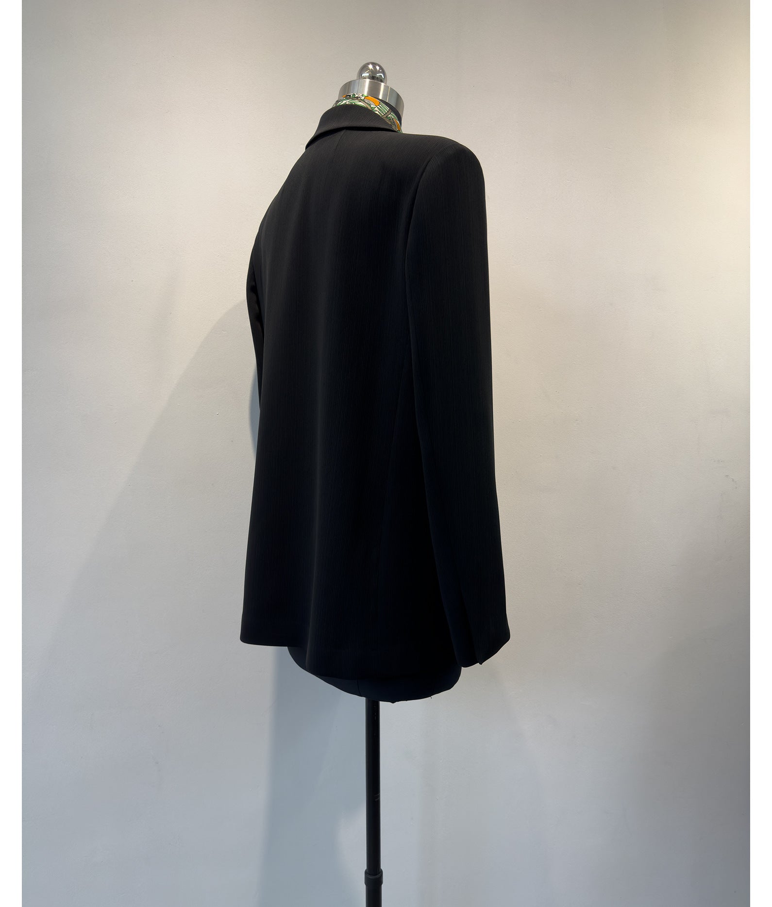 MINIMALISH BLAZER