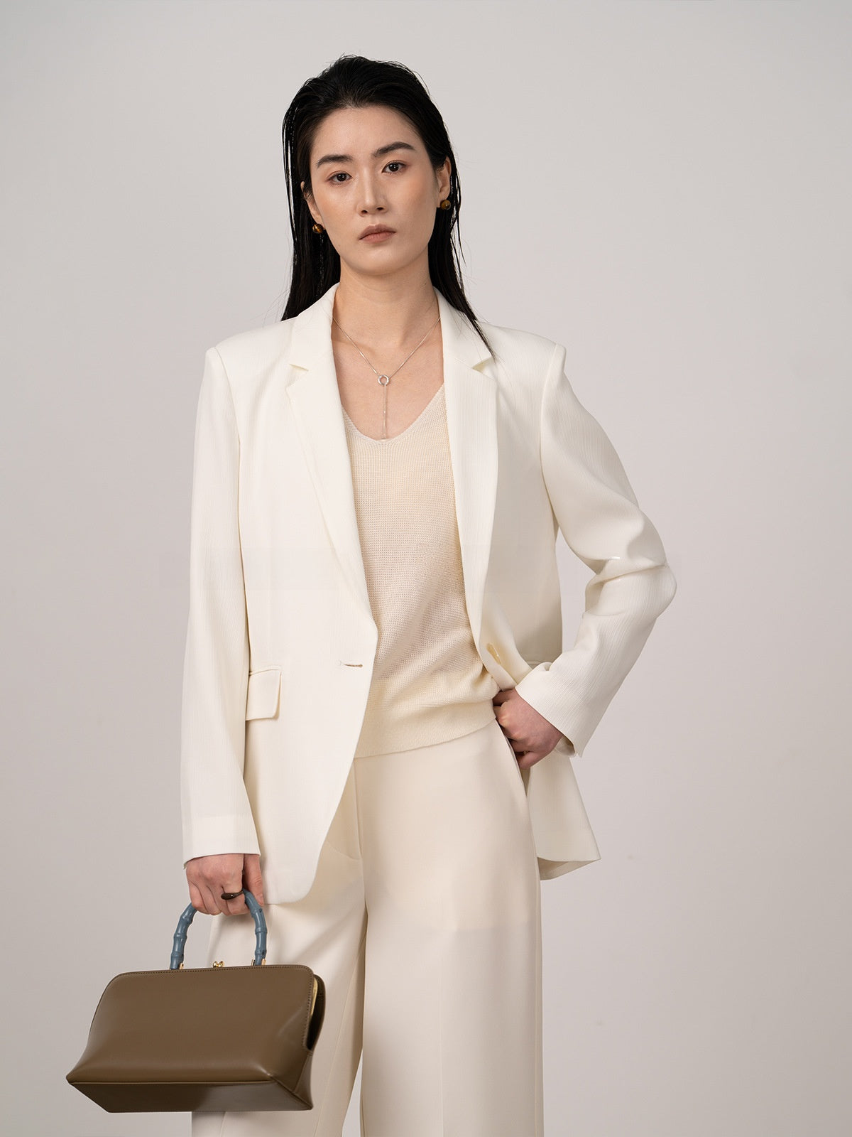 MINIMALISH BLAZER